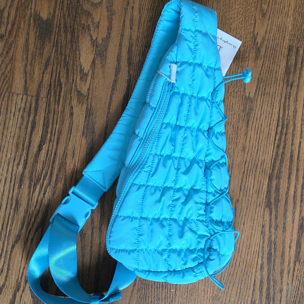 Aqua Sling Bag